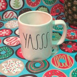 Rae Dunn “Yasss” Mug